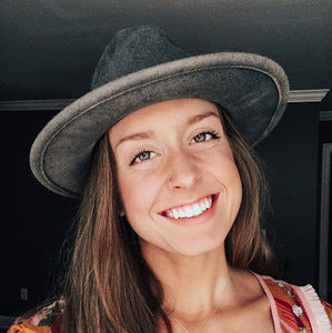 Meet your Posher, Emily ann